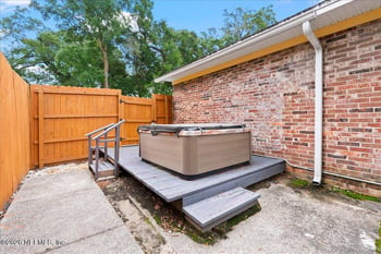 1893 Mauva Juan Ave, Jacksonville, FL 32225
