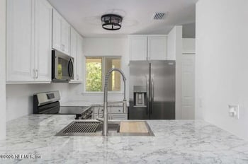 19 Arbor Club Dr #319, Ponte Vedra Beach, FL 32082