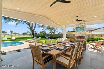 19 Fairway Ln, Jacksonville Beach, FL 32250
