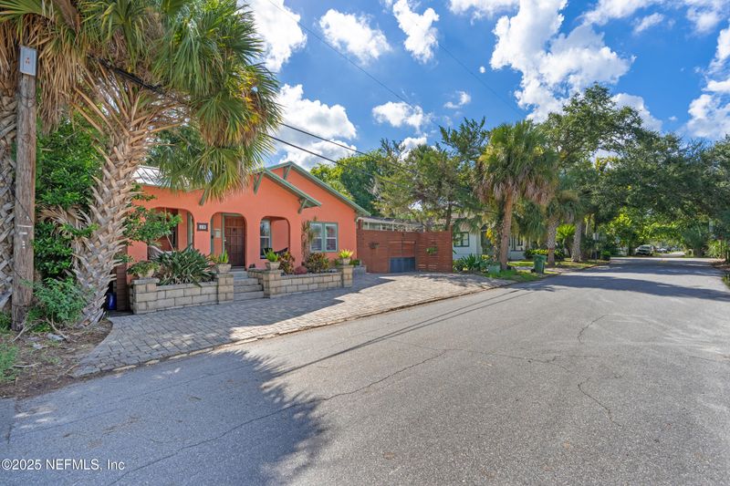 19 Palmetto Ave, St Augustine, FL 32080