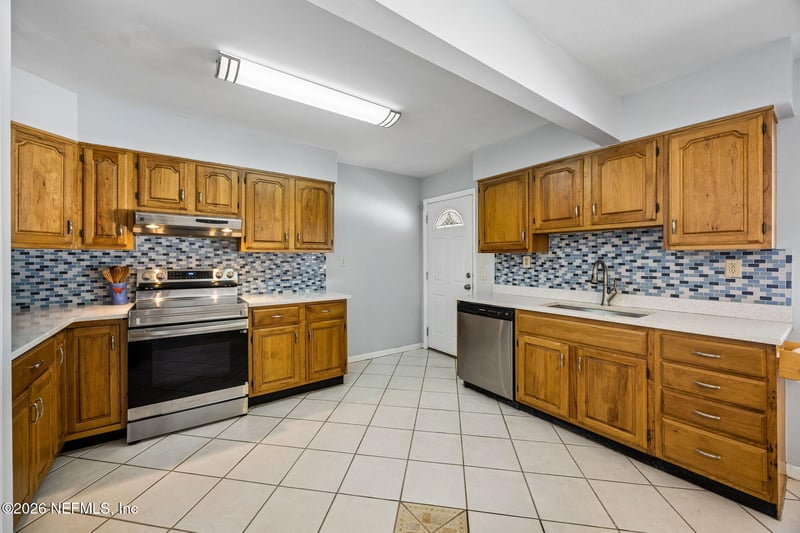19 S 19th St, Fernandina Beach, FL 32034