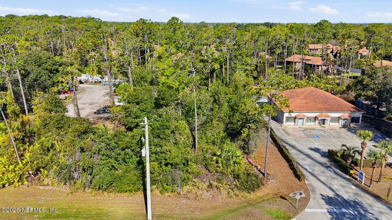 19 Utility Dr, Palm Coast, FL 32137