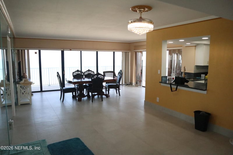 1901 1st St #806, Jacksonville Beach, FL 32250