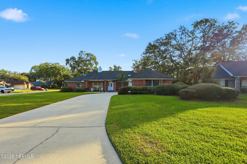 1904 St Marys Ct, Jacksonville, FL 32223