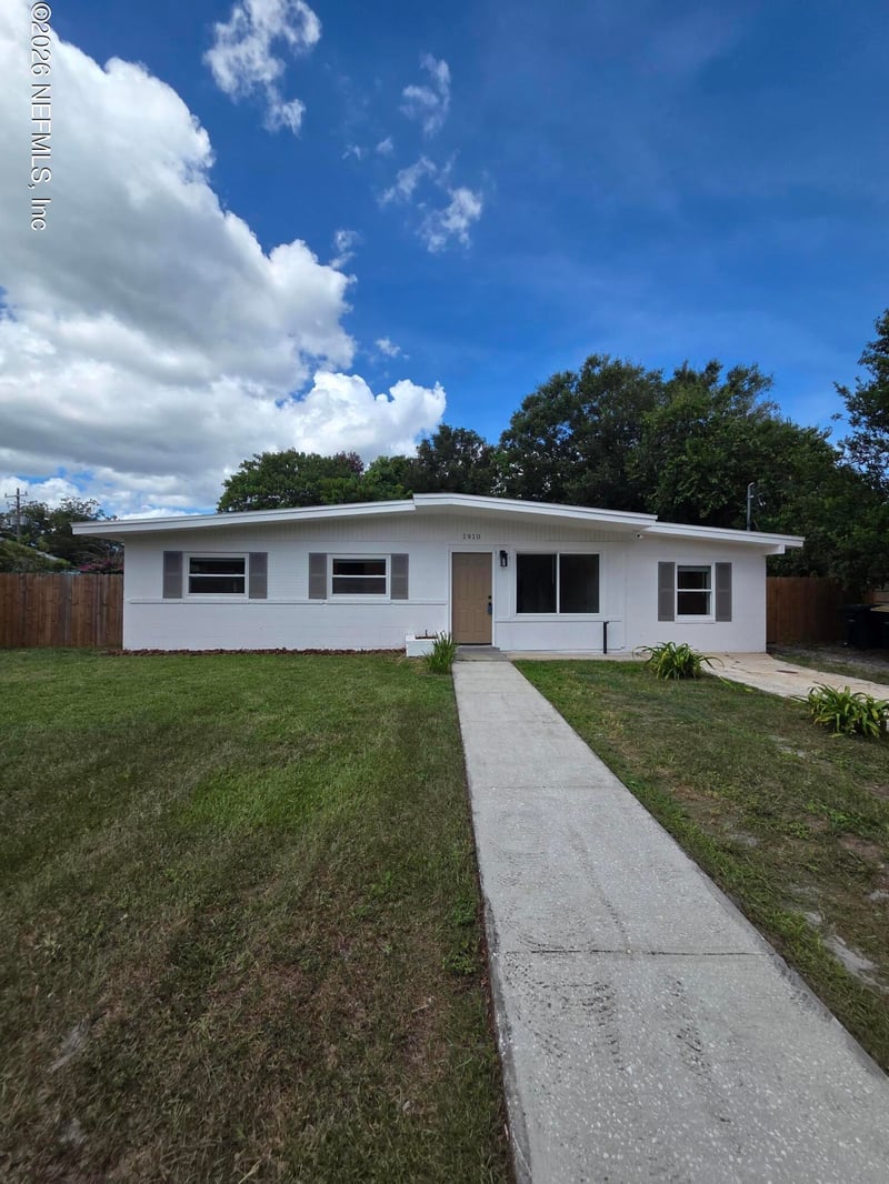 1910 Kitty St, Jacksonville, FL 32246