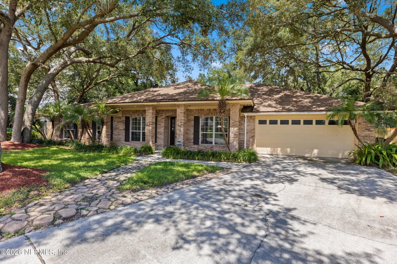 1911 St Marys Ct, Jacksonville, FL 32223
