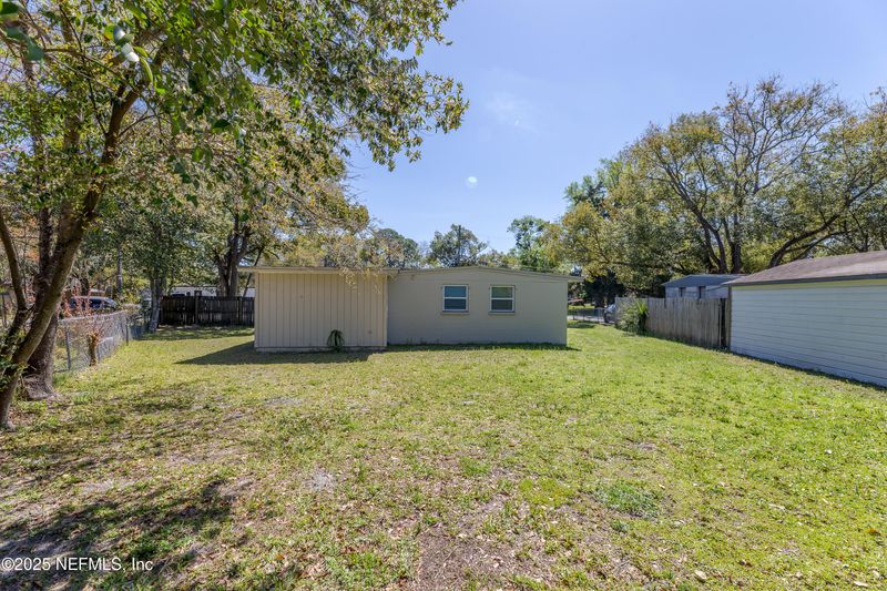 1914 Brookview Dr S, Jacksonville, FL 32246