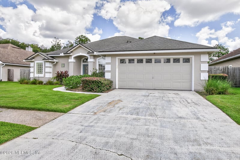 1919 Captiva Dr, Middleburg, FL 32068