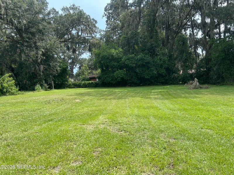 1923 Biggers Rd, Jacksonville, FL 32216