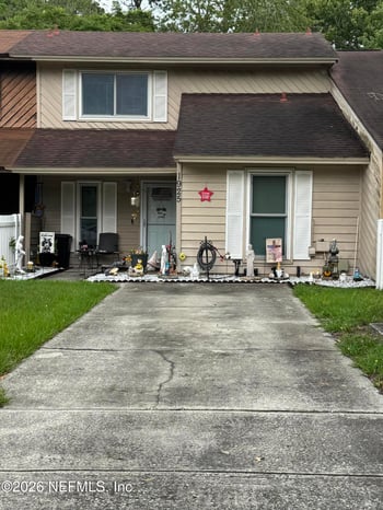 1925 Oak Water Dr, Jacksonville, FL 32225