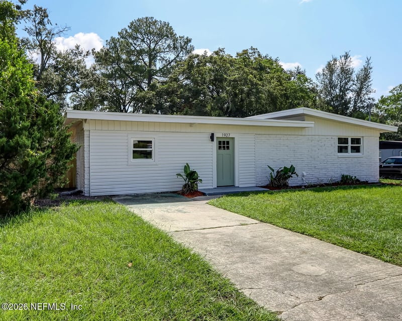 1927 Fouraker Rd, Jacksonville, FL 32210