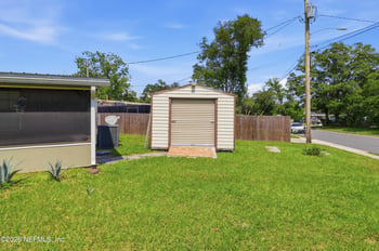 1927 Monteau Dr, Jacksonville, FL 32210