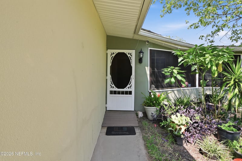 1927 Monteau Dr, Jacksonville, FL 32210