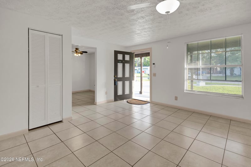 193 Evergreen Ln, Middleburg, FL 32068