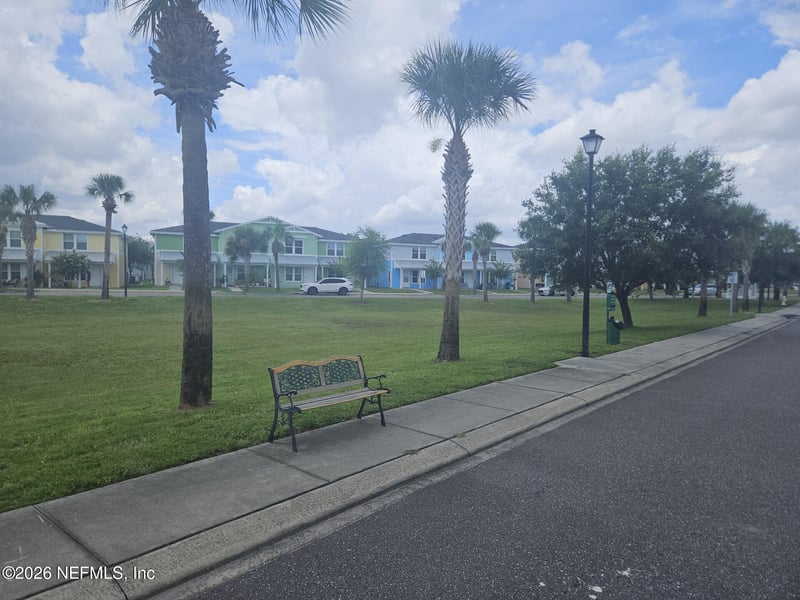 193 Oceangate Dr, Atlantic Beach, FL 32233