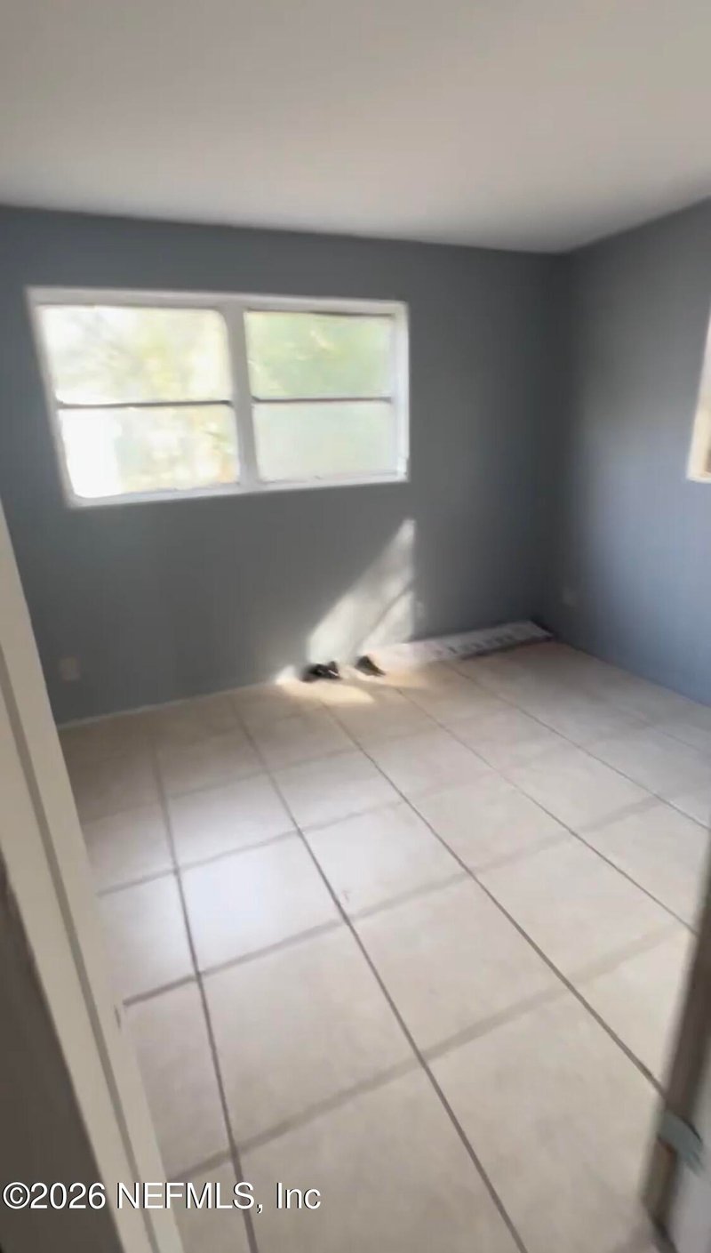 1937 Lambert St, Jacksonville, FL 32206