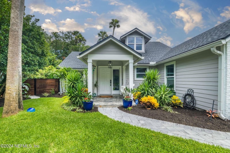 1939 Brista De Mar Cir, Atlantic Beach, FL 32233