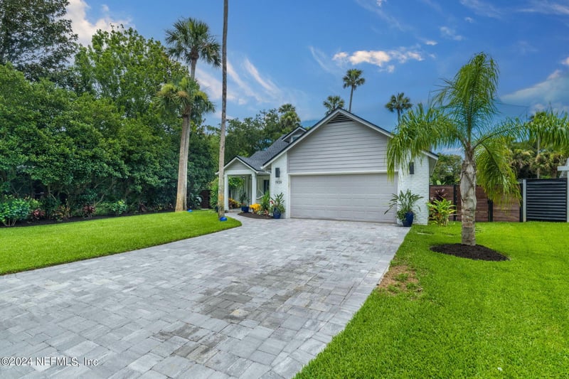 1939 Brista De Mar Cir, Atlantic Beach, FL 32233