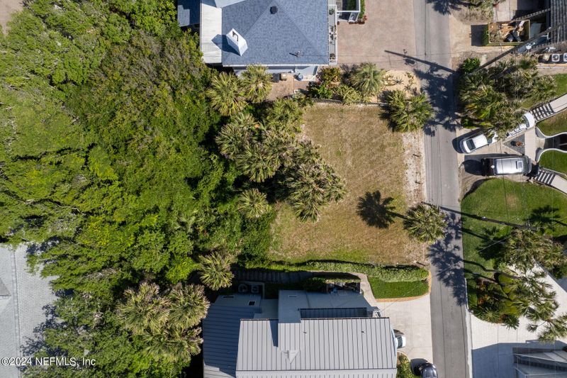 1940 Beach Ave, Atlantic Beach, FL 32233