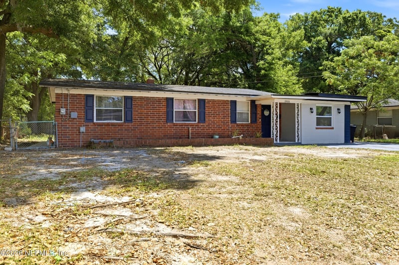 1955 Layton Rd, Jacksonville, FL 32211