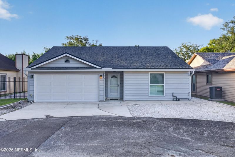 1957 Birch Rn E, Orange Park, FL 32073