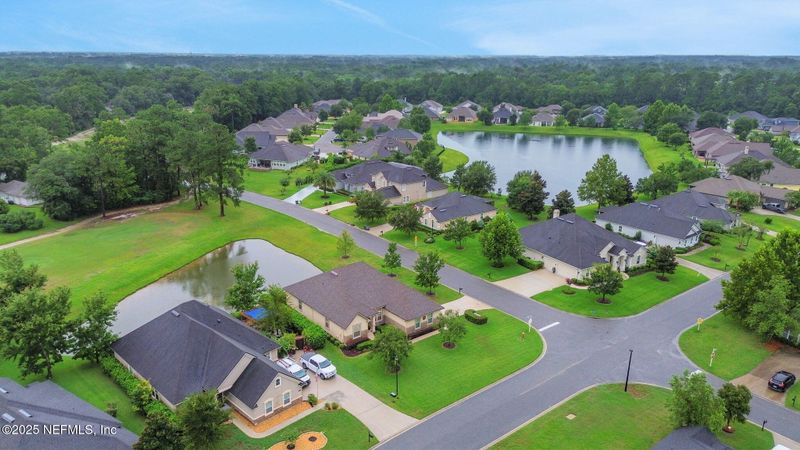 1960 Colonial Dr, Green Cove Springs, FL 32043