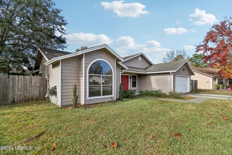 1961 Apopka Dr, Middleburg, FL 32068