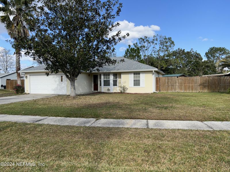 1962 Apopka Dr, Middleburg, FL 32068