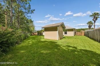 1963 Hunters Trace Cir, Middleburg, FL 32068