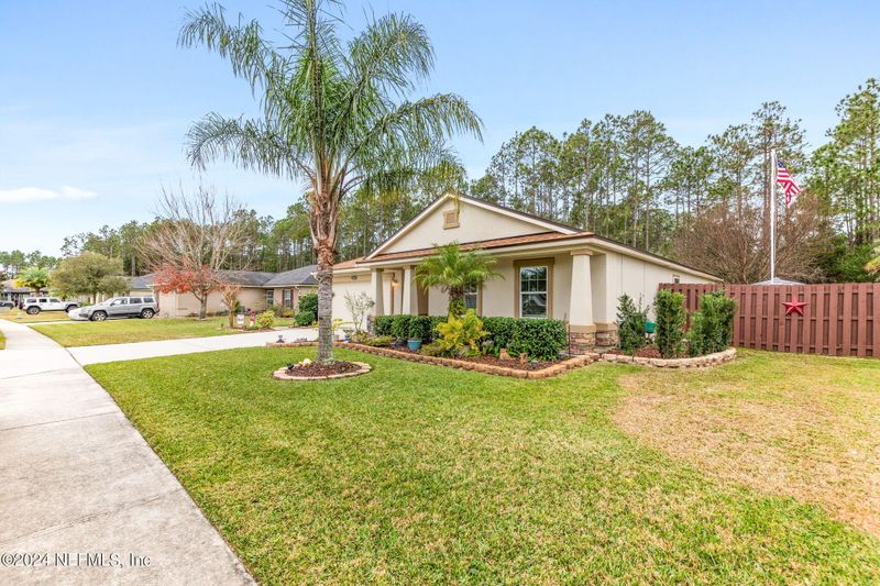197 E New England Dr, Elkton, FL 32033