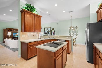 1970 Tara Ct, Neptune Beach, FL 32266