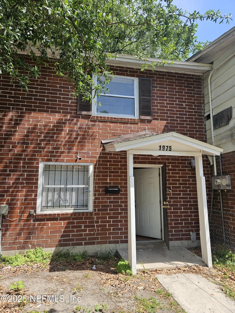 1975 Erline Dr, Jacksonville, FL 32209