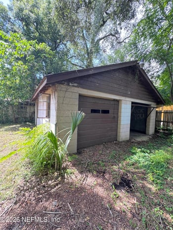 1976 Lambert St, Jacksonville, FL 32206