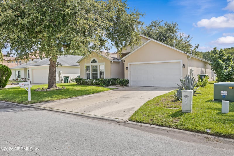 1977 Millington Ln, Jacksonville, FL 32246