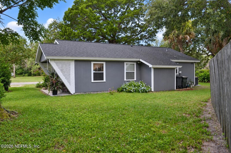 199 Main St, Atlantic Beach, FL 32233