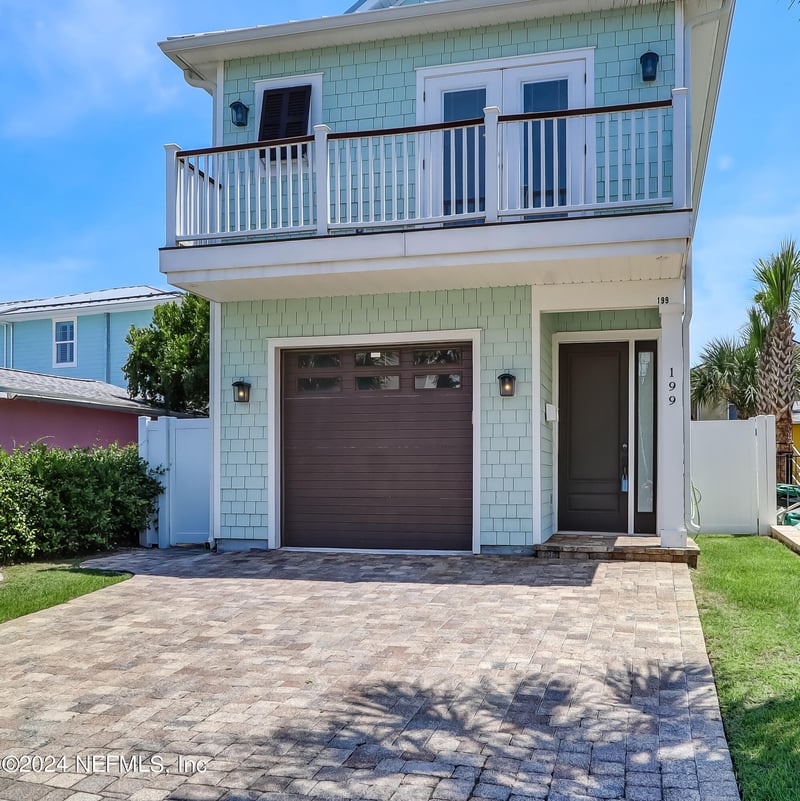 199 Oleander St, Neptune Beach, FL 32266