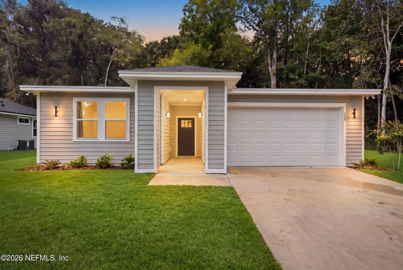 1990 Solomon St, Orange Park, FL 32073