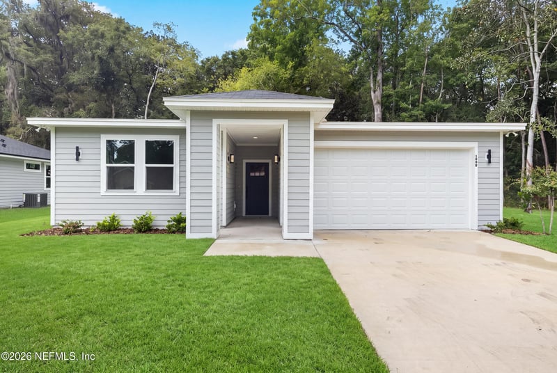 1990 Solomon St, Orange Park, FL 32073
