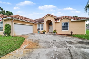 2 Burning Sands Ln, Palm Coast, FL 32137