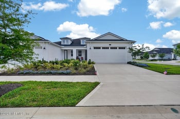 2 Huxley Ave, Palm Coast, FL 32164