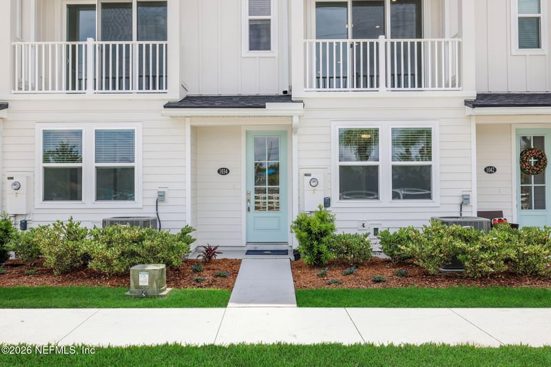 20 Beach Way N, Jacksonville Beach, FL 32250