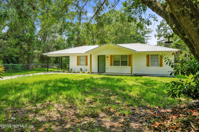 20 N Vermont Ave, Green Cove Springs, FL 32043