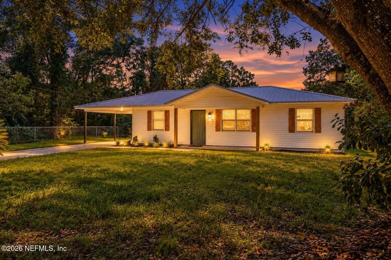 20 N Vermont Ave, Green Cove Springs, FL 32043