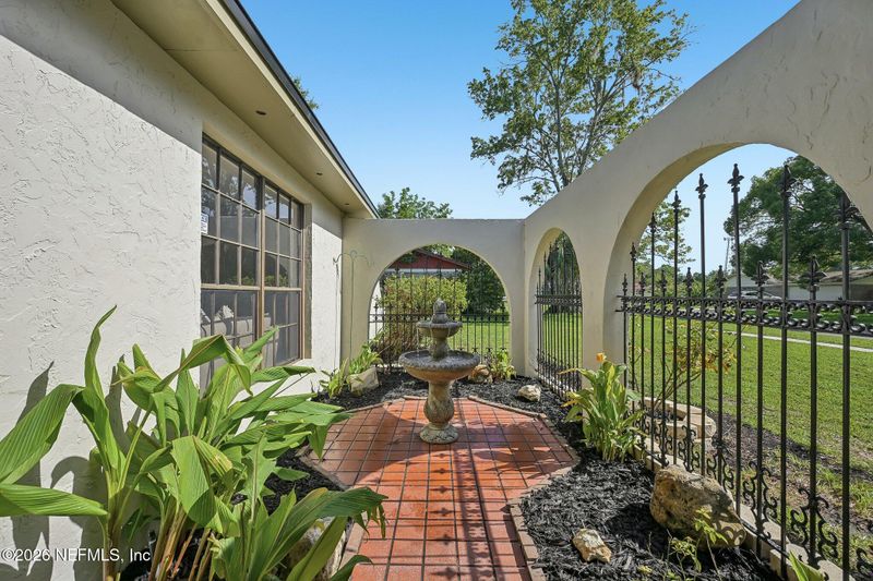 200 Debarry Ave, Orange Park, FL 32073