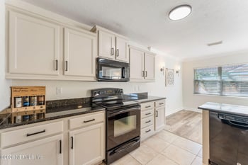 200 Laguna Villas Blvd #C32, Jacksonville Beach, FL 32250