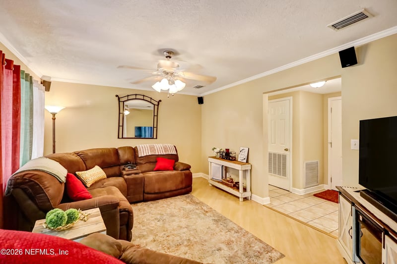 2002 Ryar Rd, Jacksonville, FL 32216