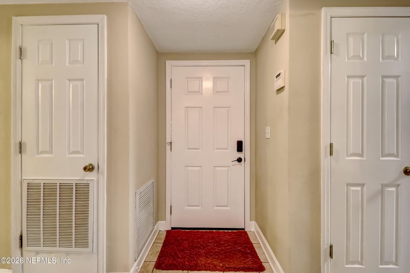 2002 Ryar Rd, Jacksonville, FL 32216