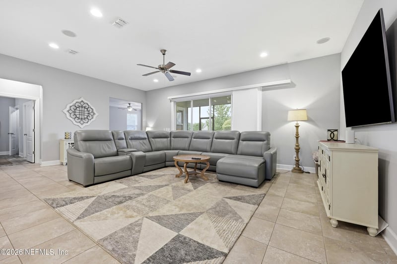 2004 Wedge Ct, Green Cove Springs, FL 32043
