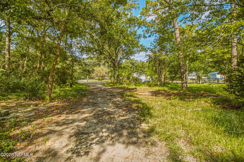 201 Brookview Dr N, Jacksonville, FL 32225