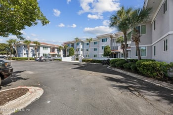 201 N 10th Ave #102N, Jacksonville Beach, FL 32250
